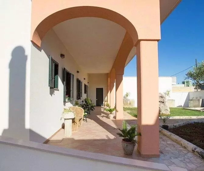 Aamiaismajoitus (B&B) Casina Dei Nonni