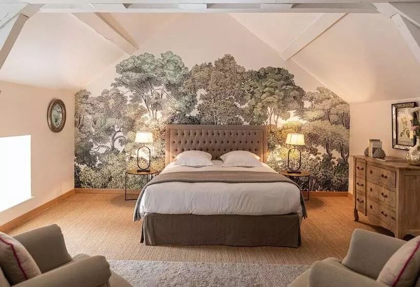 Aamiaismajoitus (B&B) Château De Pierreclos