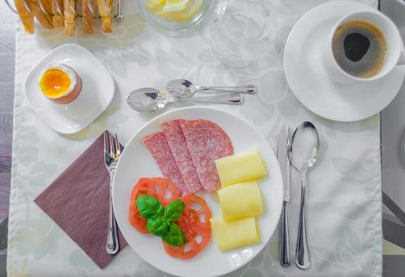 تختخواب و صبحانه Dimora Novecento