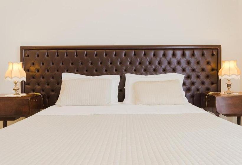 تختخواب و صبحانه Dimora Novecento