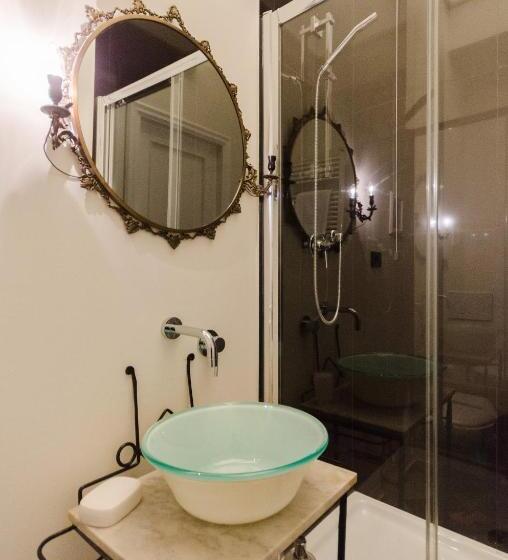 تختخواب و صبحانه Dimora Novecento