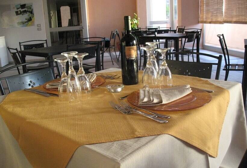 تختخواب و صبحانه Il Giardino Di Ausonia