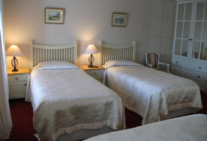 צימר Riverdale Farmhouse