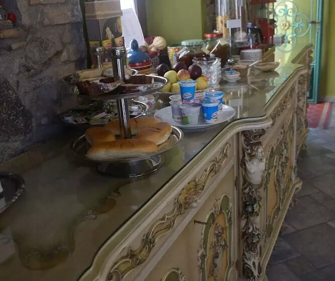 Aamiaismajoitus (B&B) Villa Felice