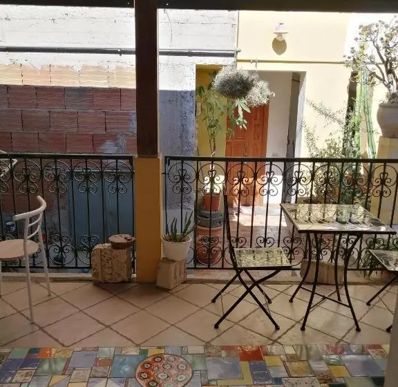 Aamiaismajoitus (B&B) Villa Felice