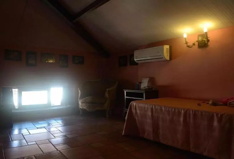 Aamiaismajoitus (B&B) Villa Felice