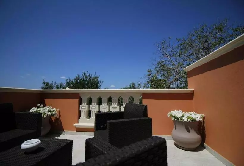 Aamiaismajoitus (B&B) Villa Magnolia