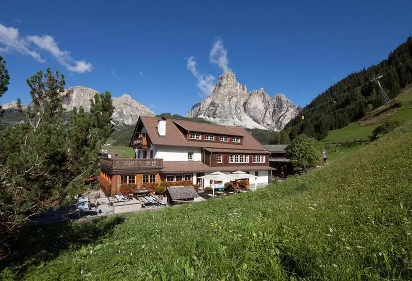 Berghotel Ladinia