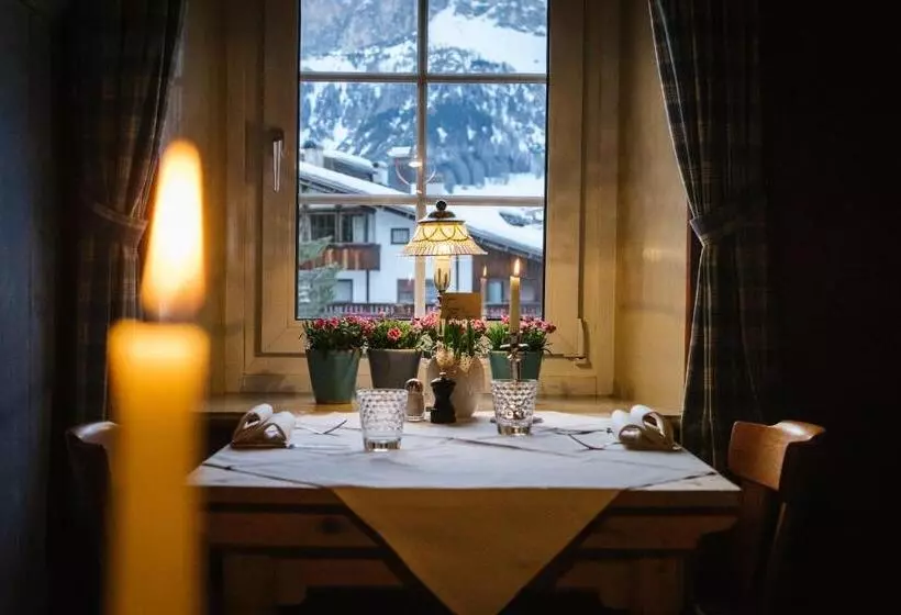 Berghotel Ladinia
