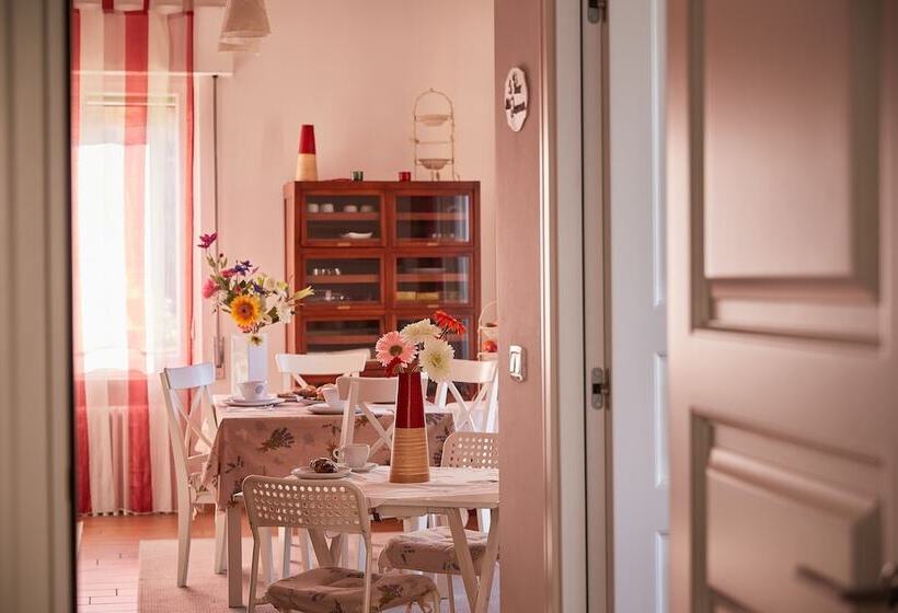 Cento Passi Dal Duomo B&b