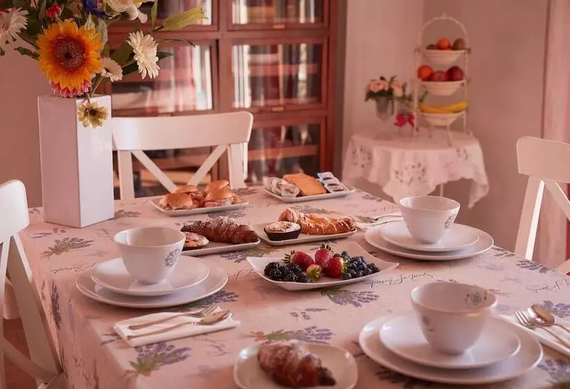 Cento Passi Dal Duomo B&b