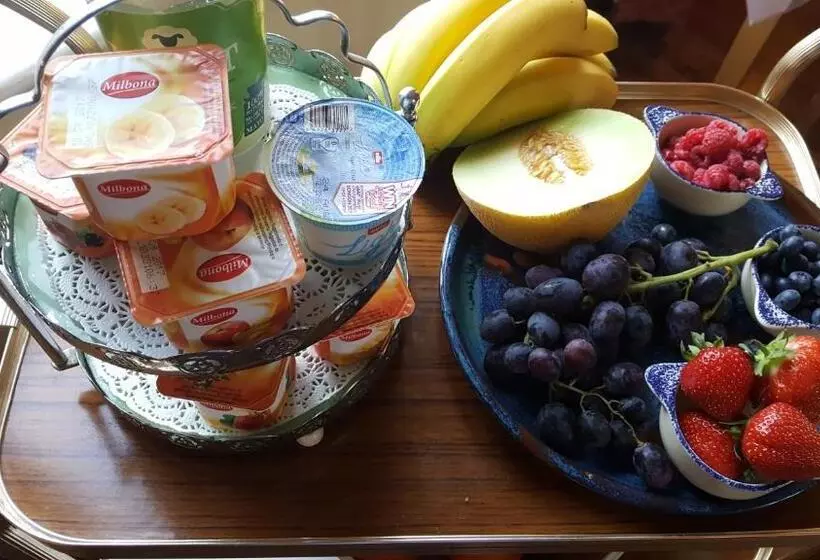 Elderberry B&b