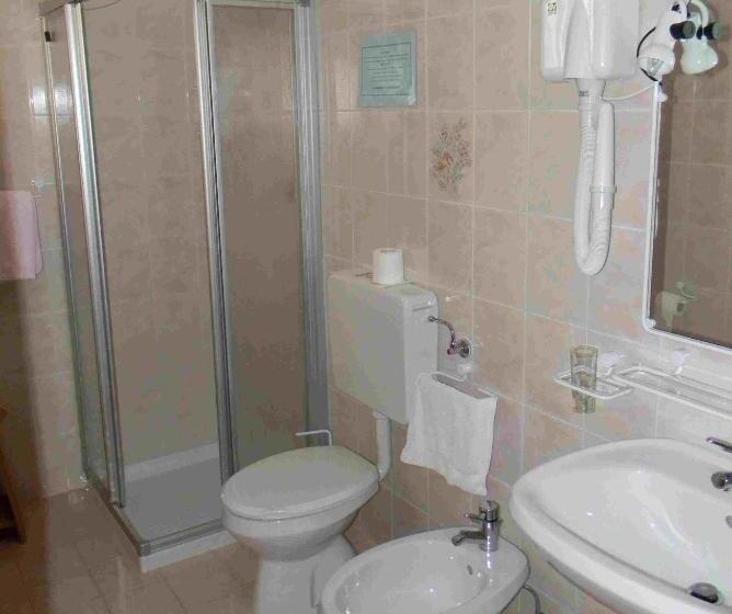 בית מלון כפרי Albergo Nuoitas