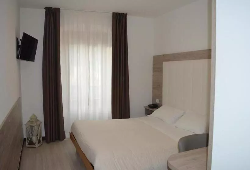 Hotelli Albergo Ristorante Da Neni