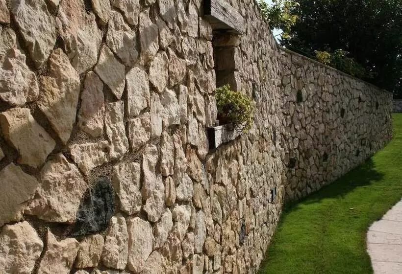 Hotelli Ristorante La Rua