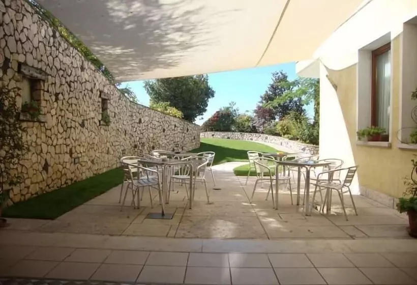 Hotelli Ristorante La Rua