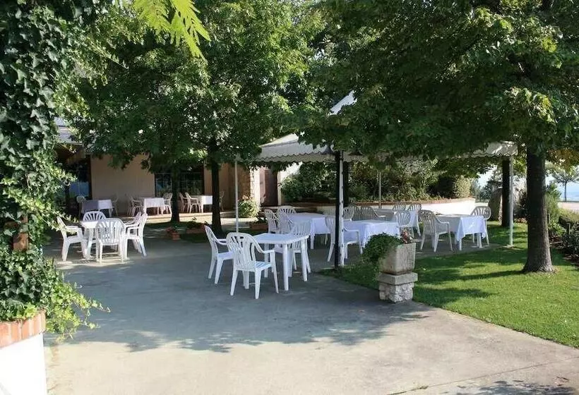 Hotelli Ristorante La Rua