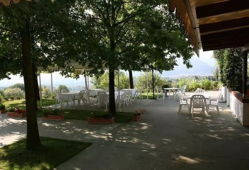 Hotelli Ristorante La Rua