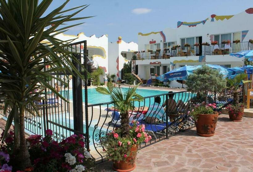 בית מלון כפרי Laguna