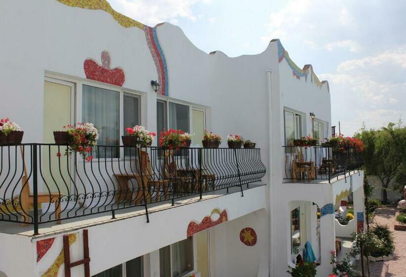 בית מלון כפרי Laguna