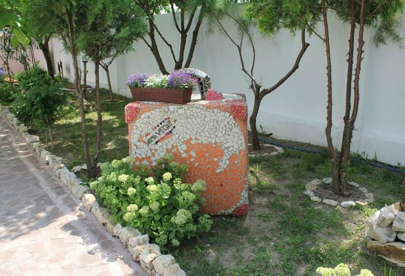 בית מלון כפרי Laguna