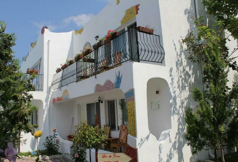 בית מלון כפרי Laguna