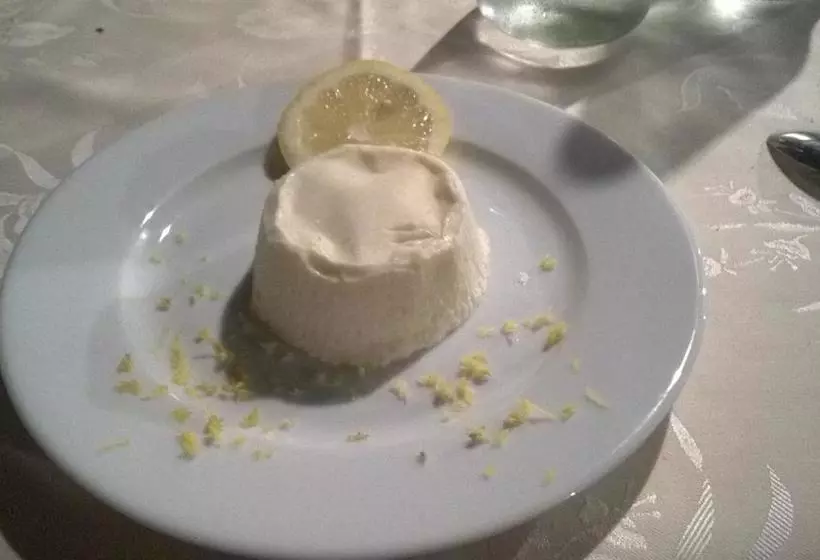 ホテル Locanda Podere Il Riposo