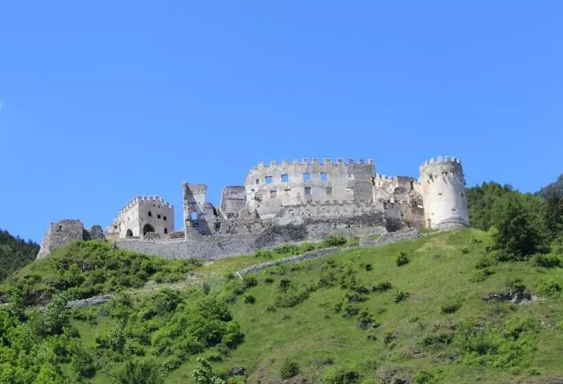 Hotelli Pension & Residence Astoria