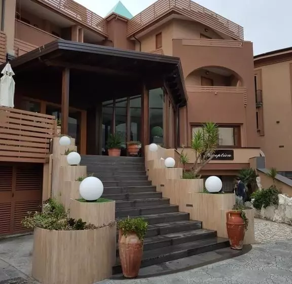 ホテル Santa Caterina