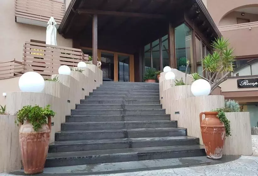 ホテル Santa Caterina