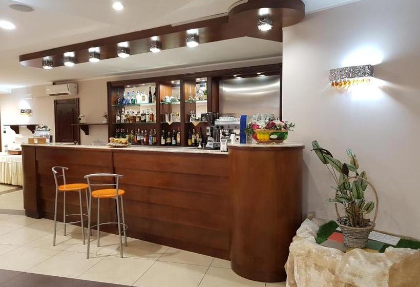 Отель Santa Caterina