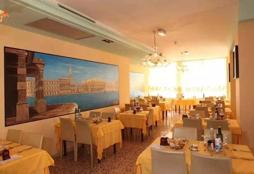 Hotel Vienna