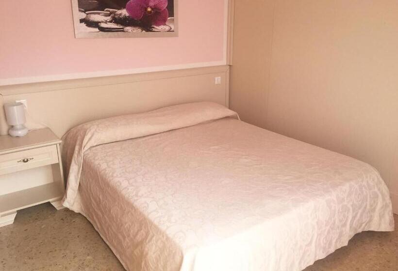 فندق Villa Emma Malcesine