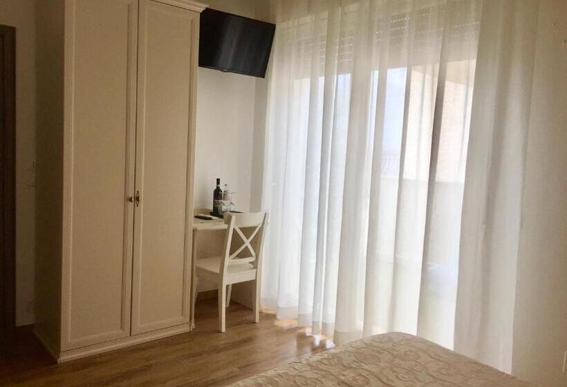 فندق Villa Emma Malcesine