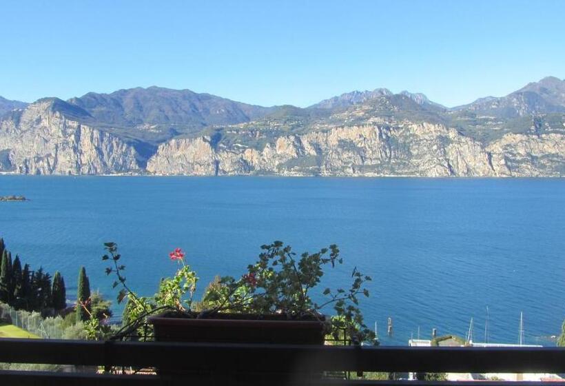 فندق Villa Emma Malcesine