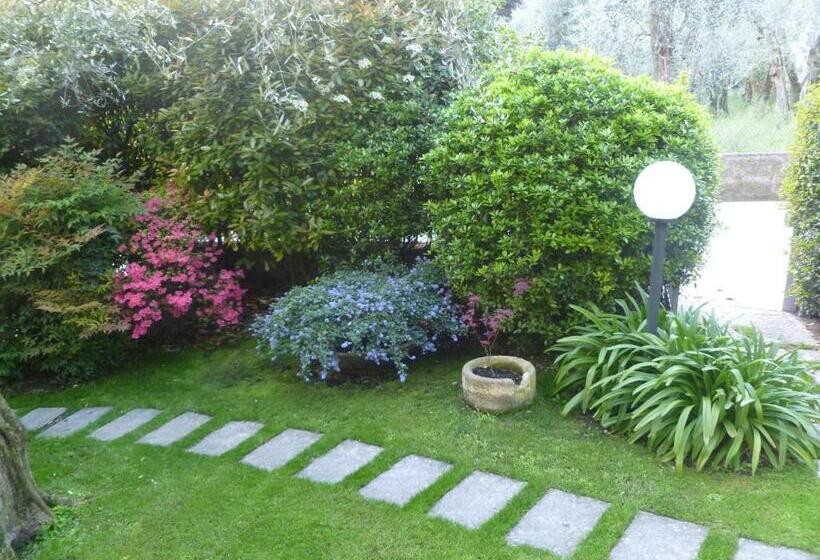 فندق Villa Nadia