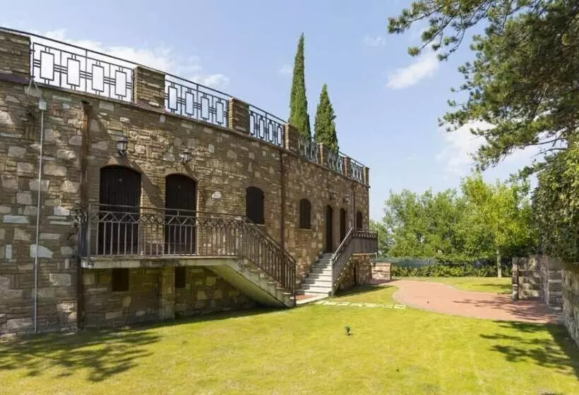 Hotelli Villa Serra Alta