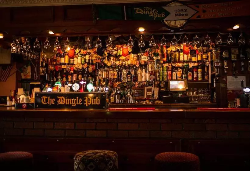 ベッドアンドブレックファースト The Dingle Pub Rooms