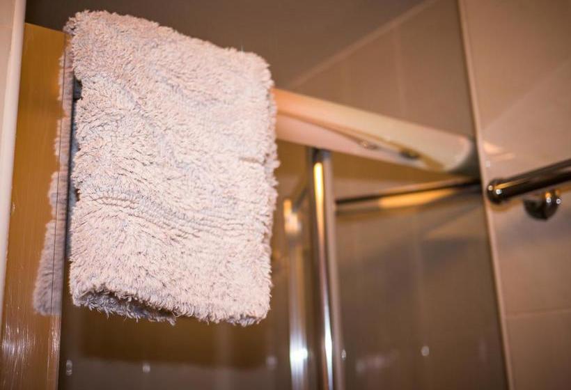 Bed and Breakfast The Dingle Pub Rooms