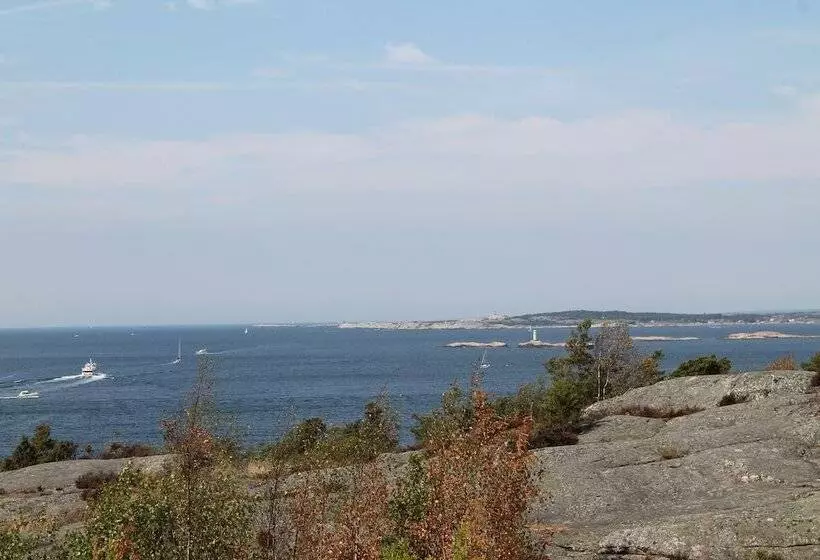 Retkeilymaja Källviken Semesterby