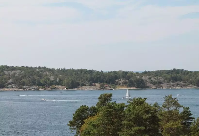 Retkeilymaja Källviken Semesterby