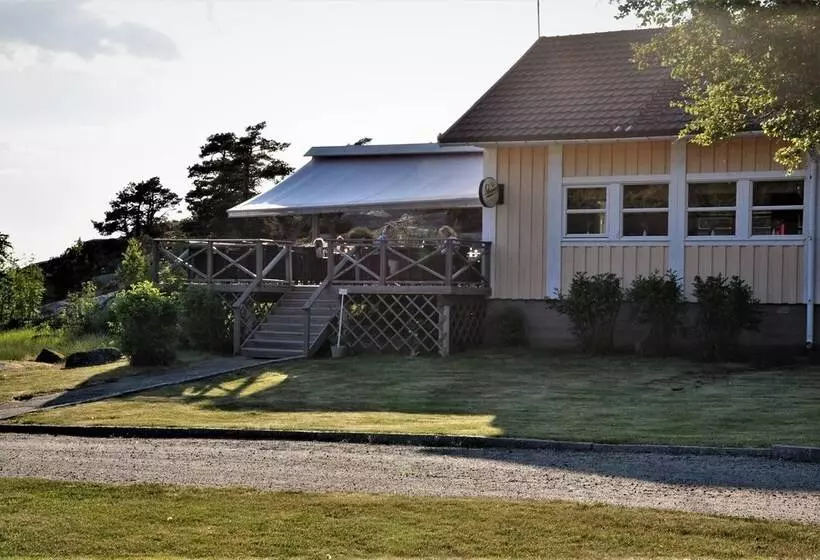 Retkeilymaja Källviken Semesterby