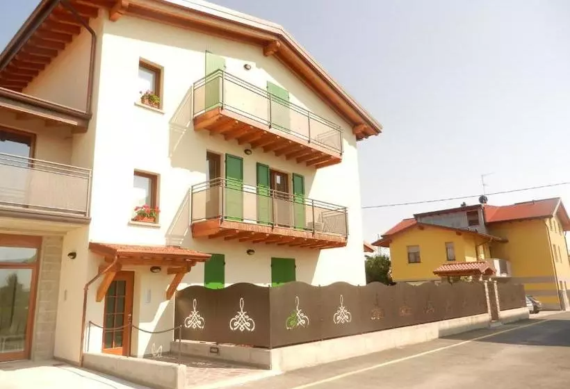 B&b Ad Hoc
