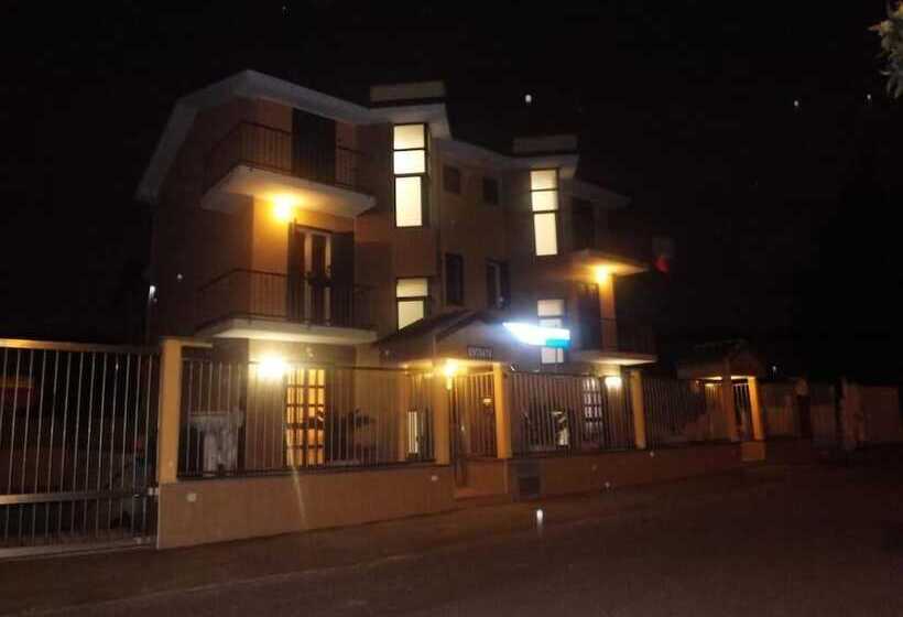 مبيت وإفطار Affittacamere Pone