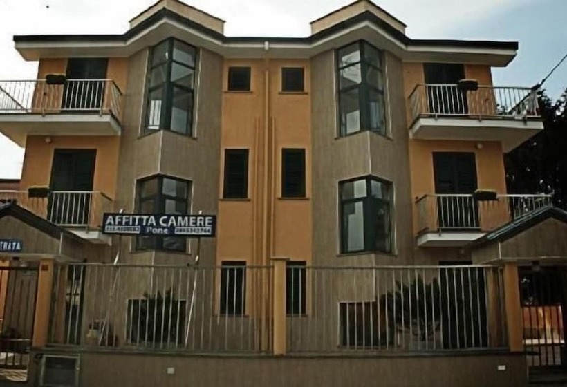 مبيت وإفطار Affittacamere Pone