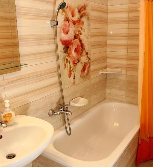 تختخواب و صبحانه Kálmán Panzió