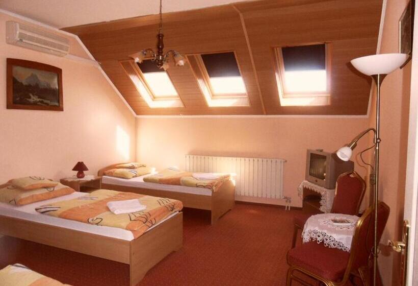 تختخواب و صبحانه Kálmán Panzió