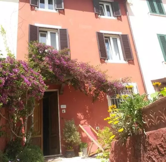 Aamiaismajoitus (B&B) La Coccinella Di Silvia E Simone