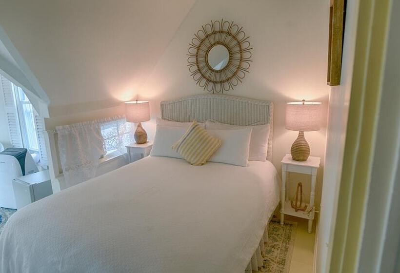 Bed and Breakfast Narragansett House