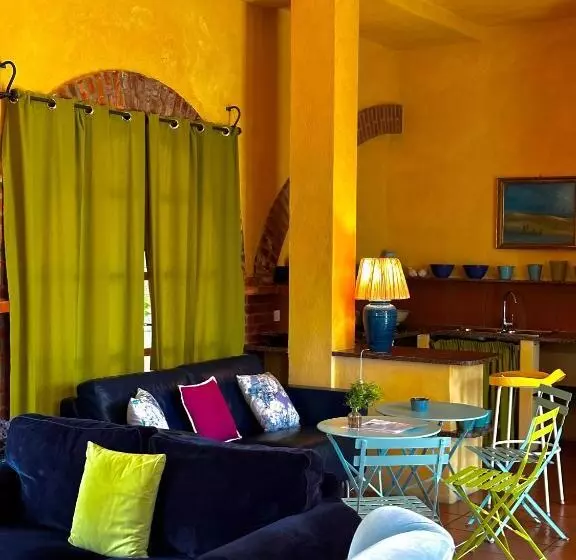 تختخواب و صبحانه Relais San Damian